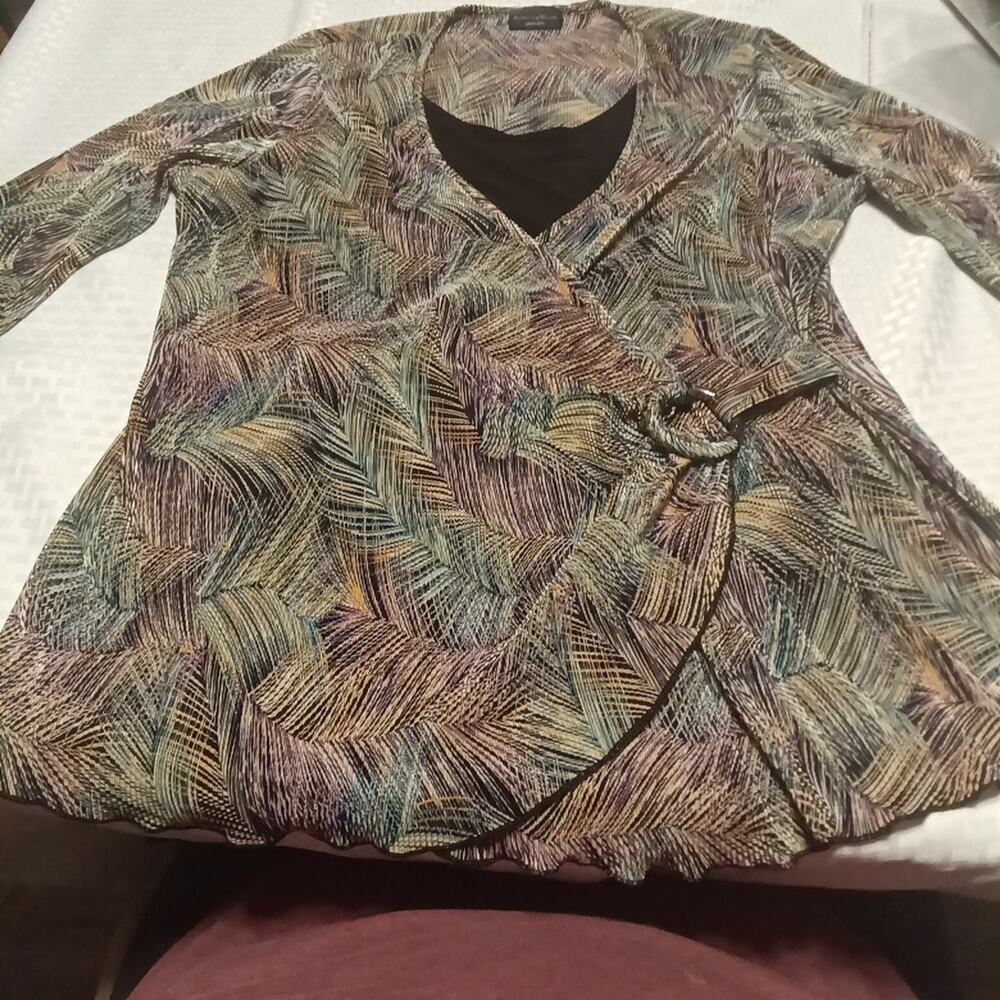 Brittany Black Crinkle Blouse 3X Women's Center Roushe 3/4 Sleeve Stretch Top